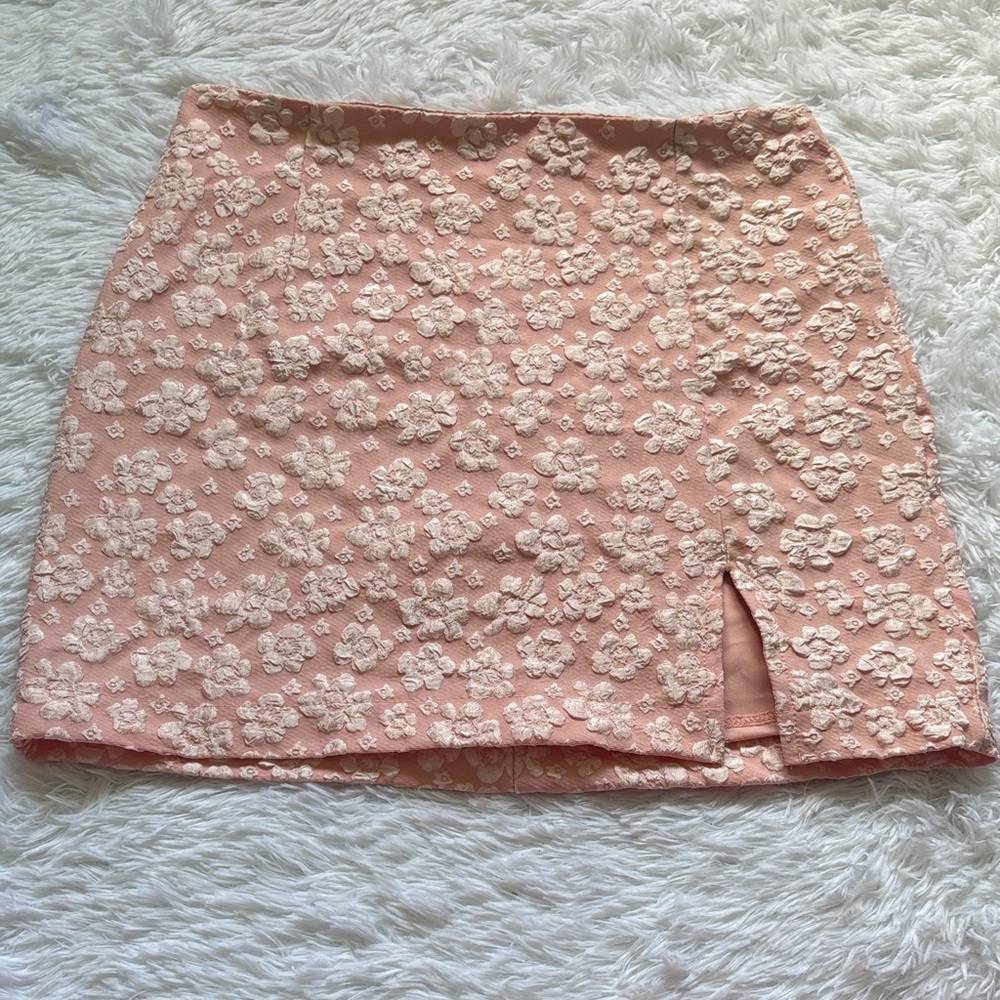 Wild Fable Light Pink Floral Mini Skirt With Front Slit Size 10